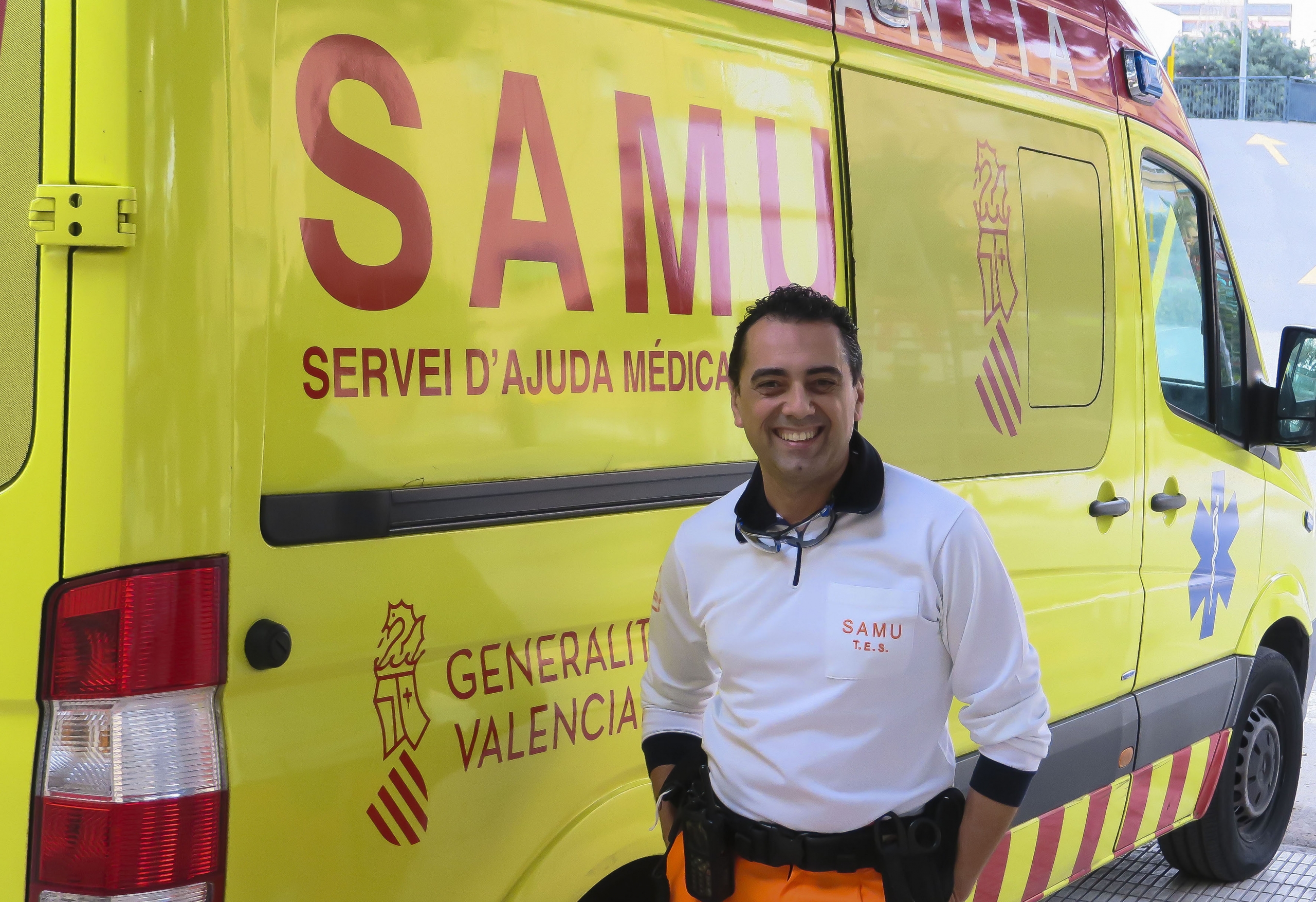 Juan Carlos Soler, Técnico de Emergencias Sanitarias de la unidad Alfa 1 del SAMU de Alicante. 
