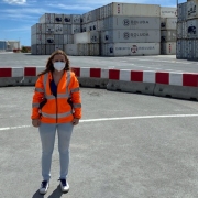Amelia Perucho, en las instalaciones del Puerto de Alicante.