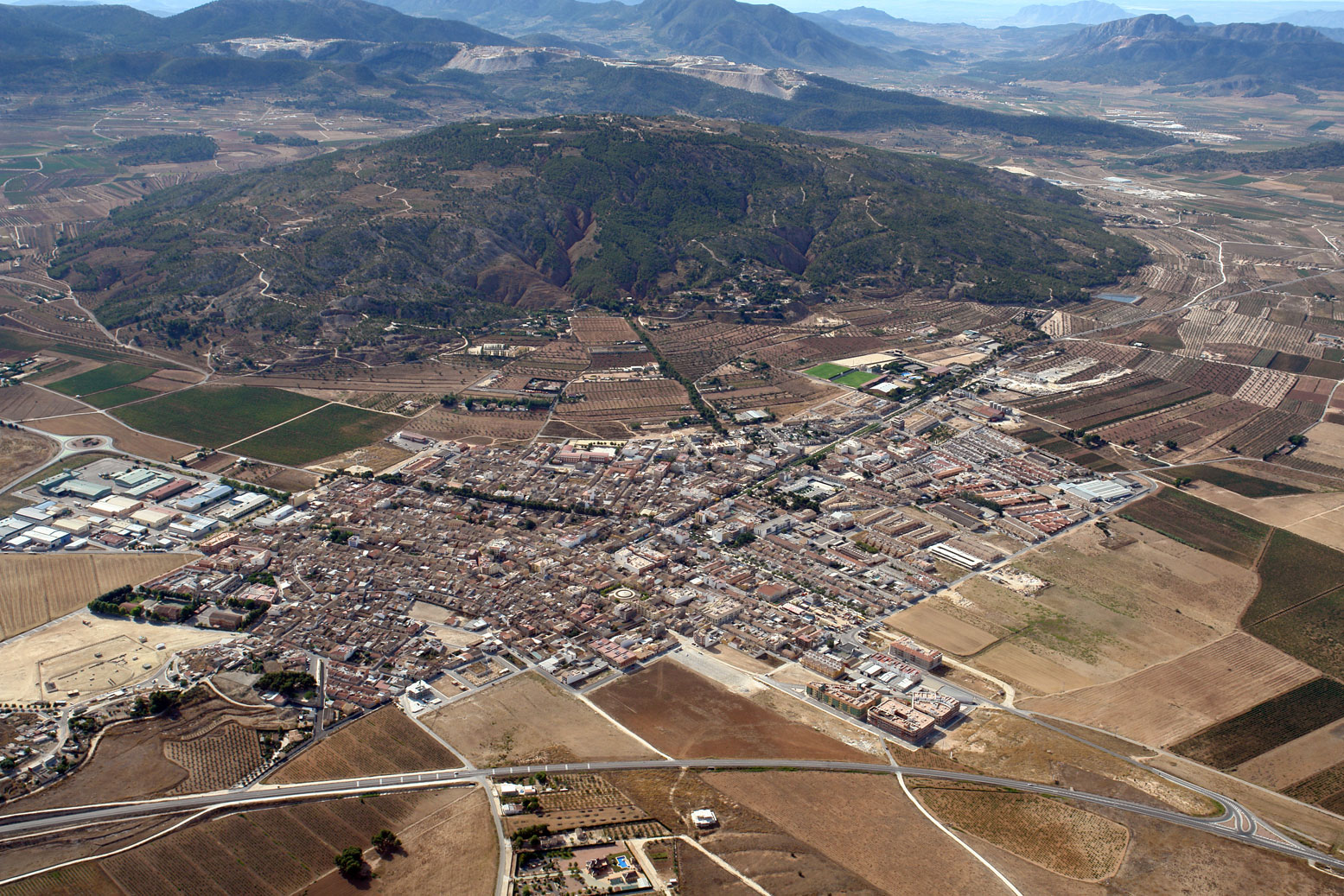 Vista aérea Cabezo de la Sal, Pinoso